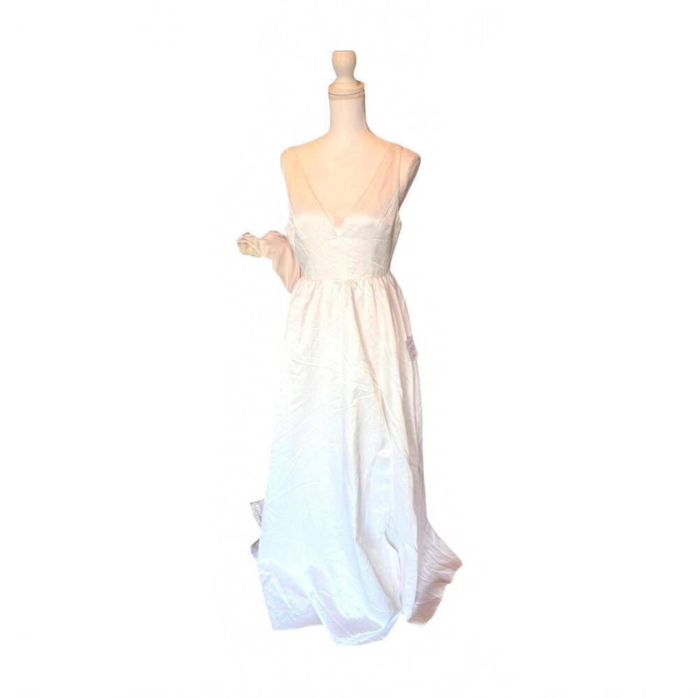 New Lulus White Gown, Size S